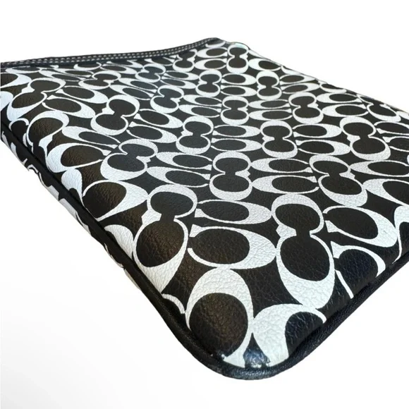 🖤COACH CROSSBODY BAGS 🖤 - Picture 3 of 8